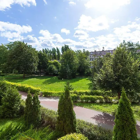 Piekny Sloneczny Blisko Plazy Dla 4 Osob By Renters Lejlighed