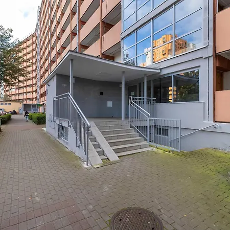 Lejlighed Piekny Sloneczny Blisko Plazy Dla 4 Osob By Renters *